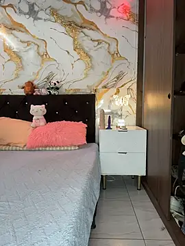 Mydreams69 online show from 07/08/26, 04:00