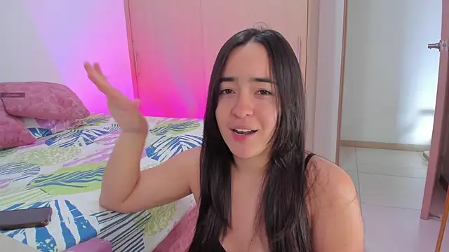 Snapshot of soyamandaa_ chatting on 01/19/25, 08:30 soyamandaa online show from 01/19/25, 08:30