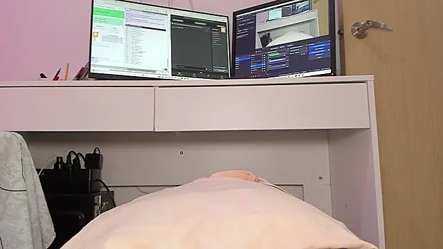 Snapshot of soyamandaa_ chatting on 09/29/25, 01:55 soyamandaa online show from 09/29/25, 01:55