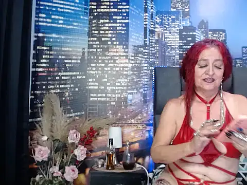 Lucy mature8 online show from 10/27/25, 10:47