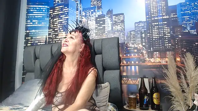 Snapshot of Lucy_mature8 chatting on 06/15/26, 10:45 Lucy mature8 online show from 06/15/26, 10:45