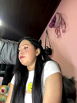 Noa Sakura  online show from 12/13/25, 11:32