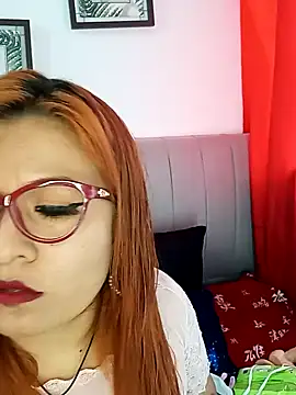 Snapshot of Victoria_Caruso chatting on 03/14/25, 07:55 Victoria Caruso online show from 03/14/25, 07:55