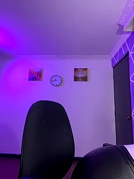 MiiaaJoness online show from 11/26/25, 02:51