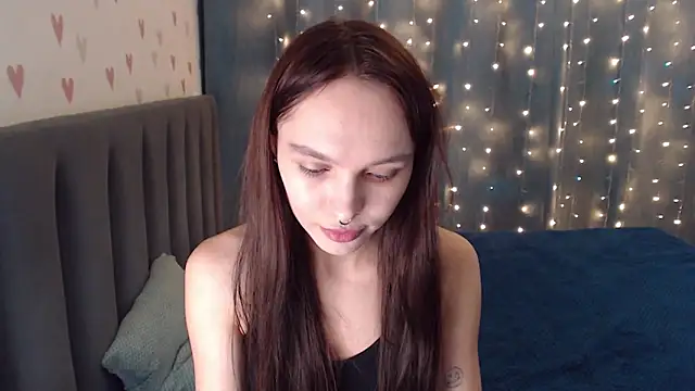 ChloeSunny online show from 02/18/26, 03:30