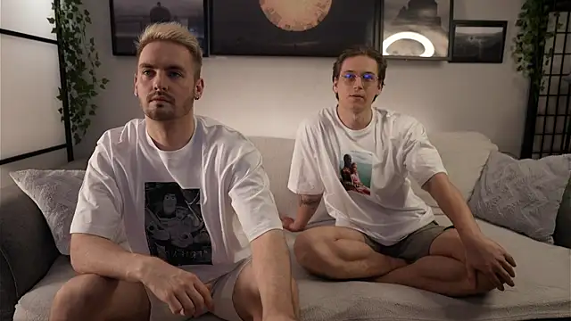 enjoy me online show from 03/07/25, 04:11