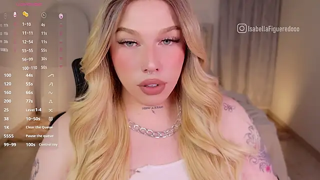 Snapshot of IsabellaFigueredo__ chatting on 01/15/25, 03:33 IsabellaFigueredo online show from 01/15/25, 03:33