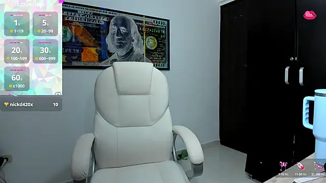 Snapshot of CelesteBrucee chatting on 12/20/24, 11:16 CelesteBrucee online show from 12/20/24, 11:16