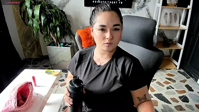 CelesteBrucee online show from 02/06/26, 08:34