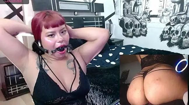 miss cloverrr online show from 12/12/24, 10:02