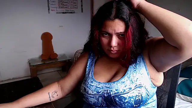 girl milk2 online show from 04/13/26, 03:50