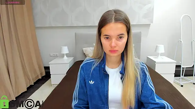 Donna Evans online show from 09/18/25, 10:56