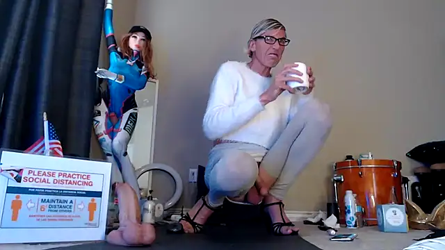 Taylorsexbot online show from 03/03/25, 04:56