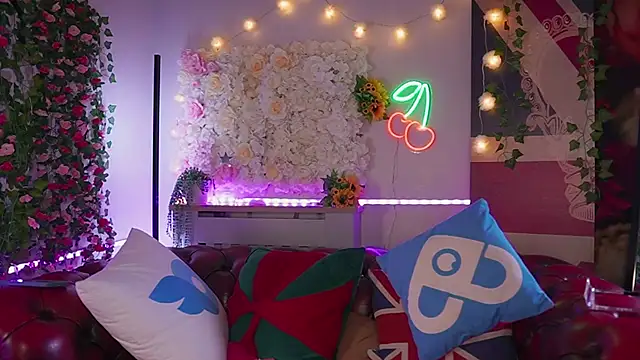 Snapshot of AmicaBentley chatting on 03/23/26, 06:06 AmicaBentley online show from 03/23/26, 06:06