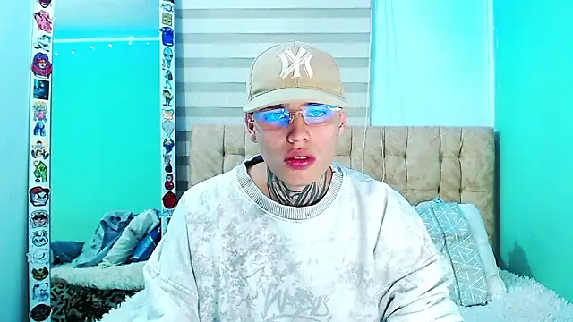  justinmoon2 online show from 02/11/26, 03:22