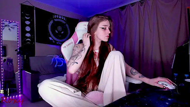 Snapshot of wet_dream_ chatting on 01/19/25, 07:15 wet dream online show from 01/19/25, 07:15