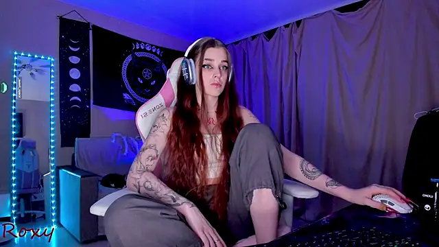 Snapshot of wet_dream_ chatting on 01/30/25, 01:33 wet dream online show from 01/30/25, 01:33