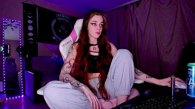 Snapshot of wet_dream_ chatting on 03/11/25, 06:08 wet dream online show from 03/11/25, 06:08