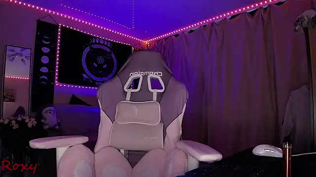 wet dream  online show from 04/21/26, 03:28