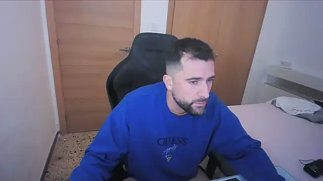 alex877x online show from 11/16/25, 12:11