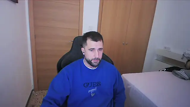 alex877x online show from 11/19/25, 01:55