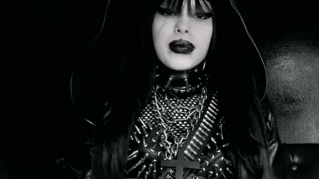 XXIOUX online show from 03/25/26, 02:45