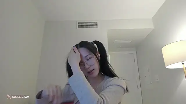 Snapshot of secretgirlfriendxo chatting on 02/09/25, 04:25 secretgirlfriendxo online show from 02/09/25, 04:25