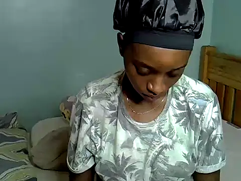 Snapshot of Enkarxx chatting on 01/24/25, 05:32 Enkarxx online show from 01/24/25, 05:32