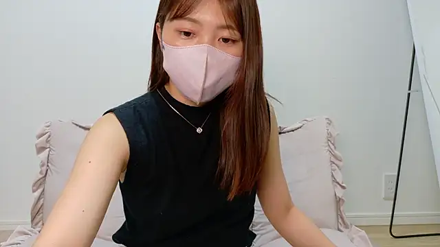 SUZU  online show from 07/23/26, 10:13