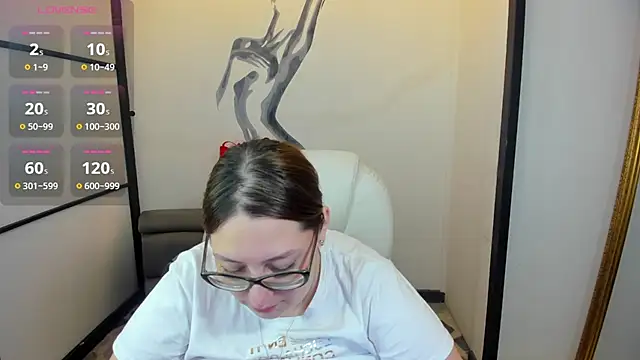 NiickyJones online show from 02/08/25, 10:29