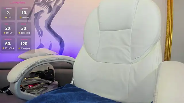 NiickyJones online show from 02/18/25, 04:48