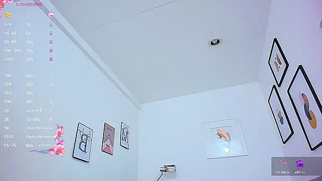 Snapshot of littlee_emilyy_ chatting on 03/05/25, 03:08 littlee emilyy  online show from 03/05/25, 03:08