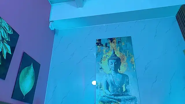 littlee emilyy  online show from 07/01/26, 01:02