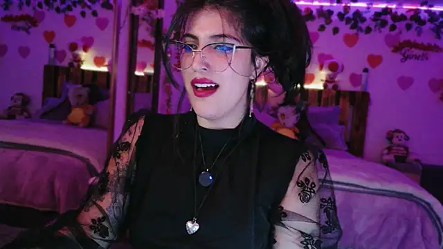 azahar  ziiz online show from 04/24/26, 12:13