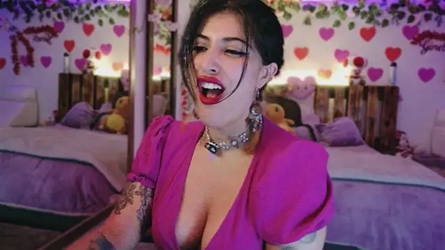 azahar  ziiz online show from 06/10/26, 12:22