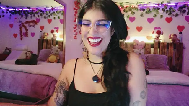 azahar  ziiz online show from 07/09/26, 12:26