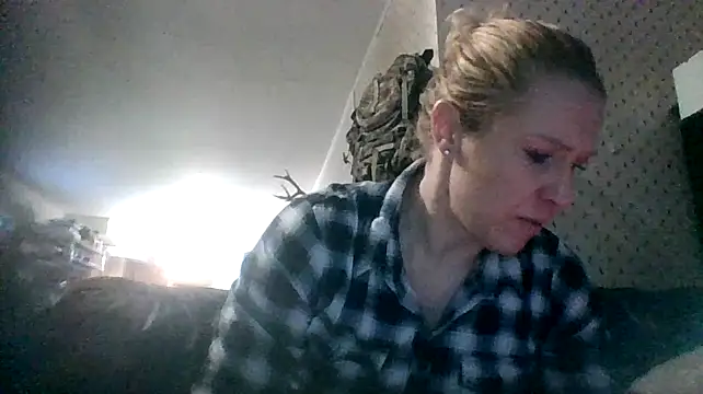 lisamatty4601 online show from 01/18/25, 11:00