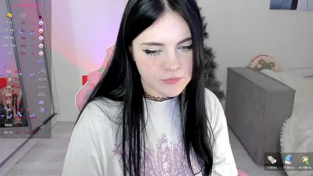 SelenaCute online show from 12/20/24, 08:17