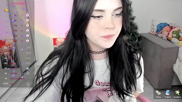 SelenaCute online show from 01/08/25, 05:05