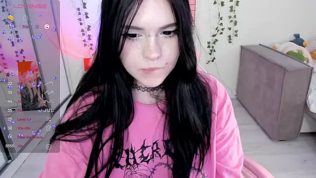 SelenaCute online show from 02/27/25, 08:17