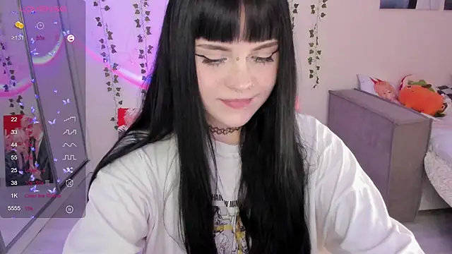 SelenaCute online show from 03/12/25, 07:13