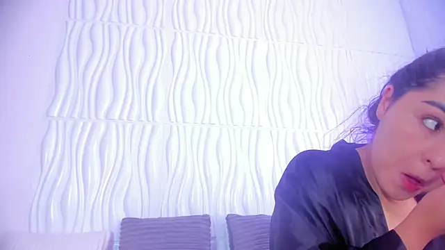 Snapshot of Abby__colins chatting on 10/29/25, 05:36 Abby  colins online show from 10/29/25, 05:36