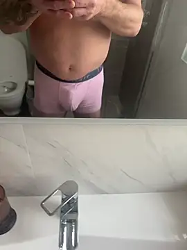 Snapshot of jaaako970 chatting on 02/08/26, 11:35 jaaako970 online show from 02/08/26, 11:35