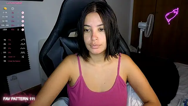 AnnaQueen online show from 09/26/25, 02:15