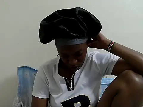 lizbela1 online show from 11/13/25, 04:17