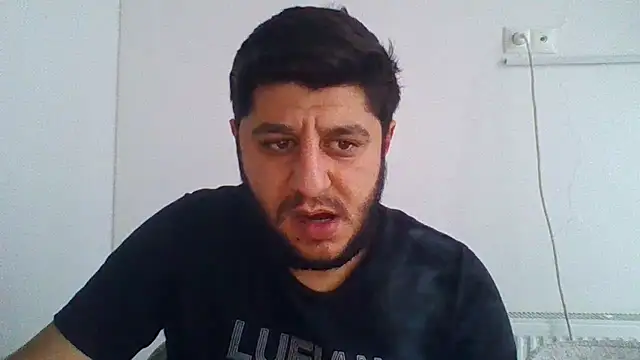 Snapshot of erkekkkadam chatting on 12/23/24, 01:13 erkekkkadam online show from 12/23/24, 01:13