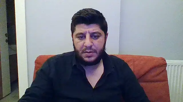 Snapshot of erkekkkadam chatting on 06/19/26, 10:46 erkekkkadam online show from 06/19/26, 10:46