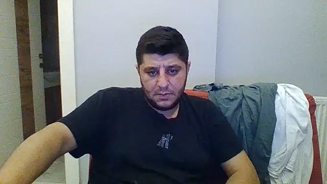 Snapshot of erkekkkadam chatting on 07/12/26, 10:45 erkekkkadam online show from 07/12/26, 10:45