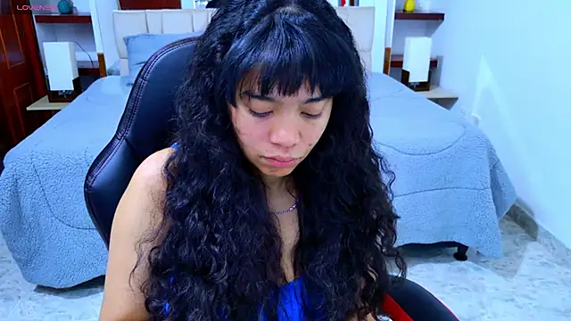 Snapshot of laureentt_ chatting on 11/06/25, 03:07 laureentt online show from 11/06/25, 03:07