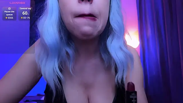 Helena  Femdom online show from 04/17/26, 05:27